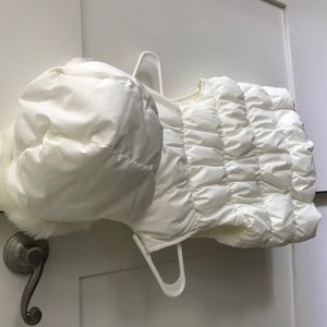 Gymboree White Puffy Hooded Vest - Size 7/8 Girls